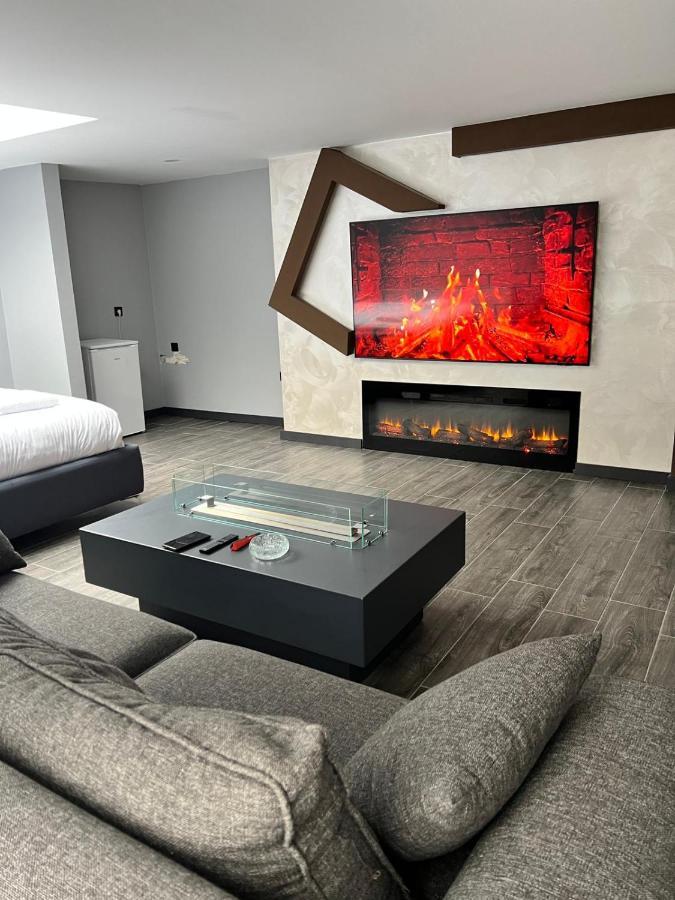Kent Suit Otel Istanboel Buitenkant foto